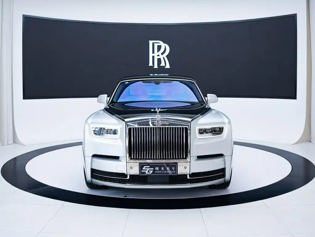 Rolls-Royce Phantom — миниатюра 2