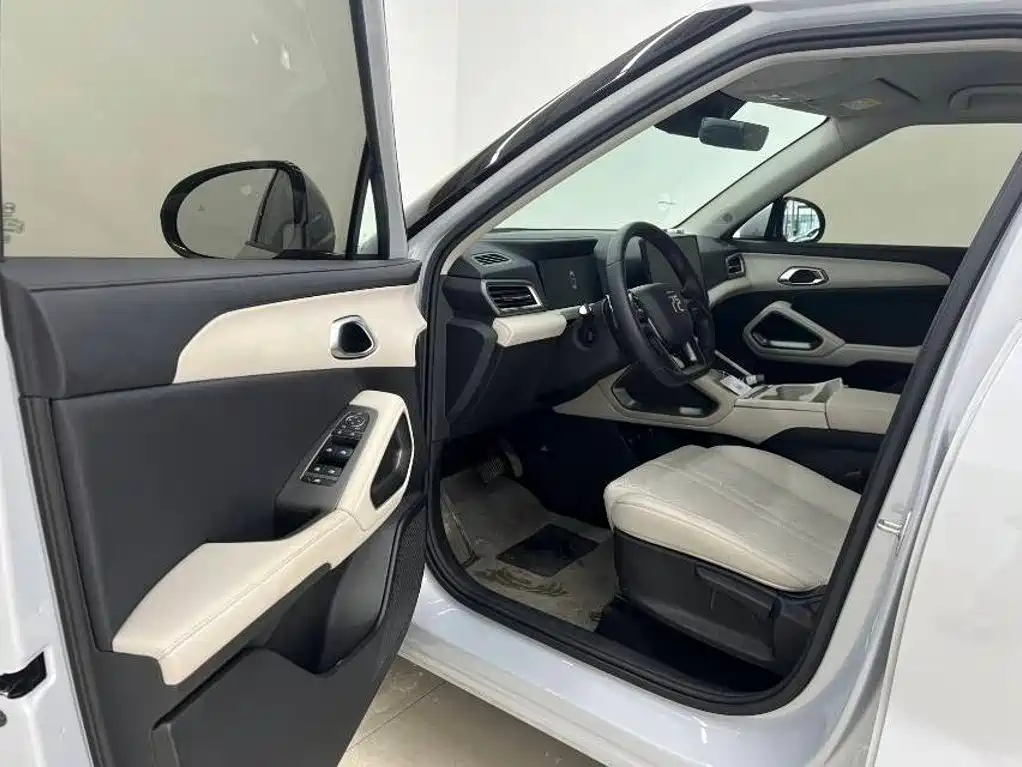 BYD Yuan UP — миниатюра 10