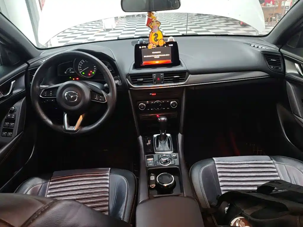 Mazda CX-4 — миниатюра 10