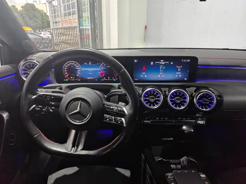 MERCEDES-BENZ A CLASS