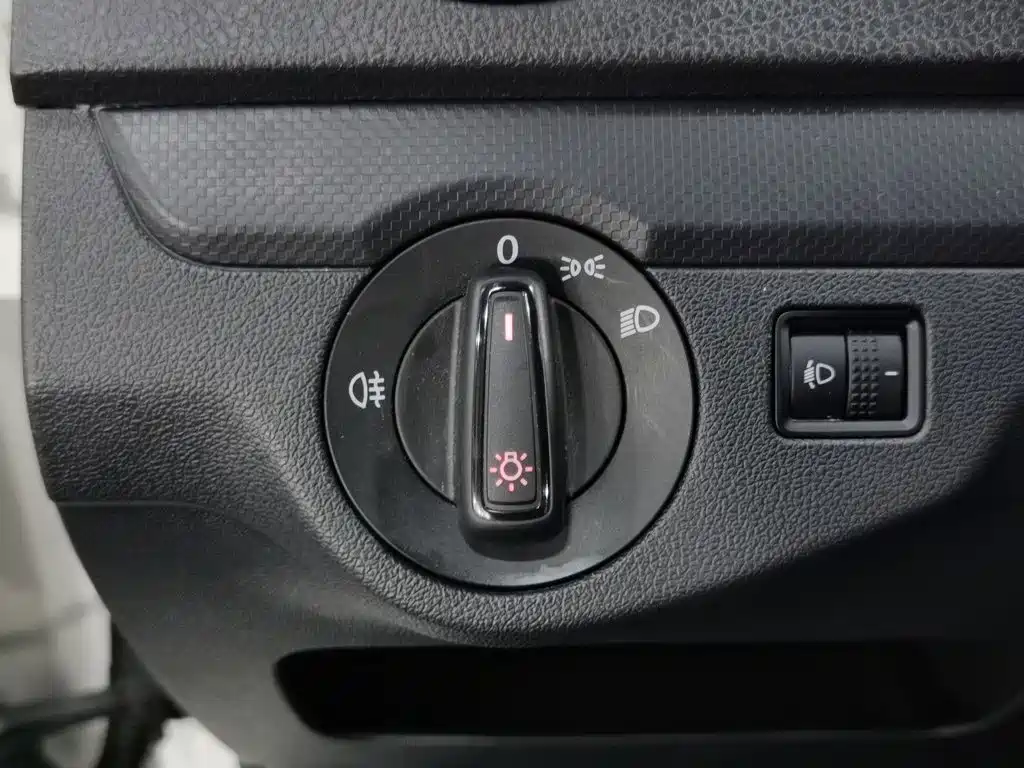 Volkswagen Jetta — миниатюра 21