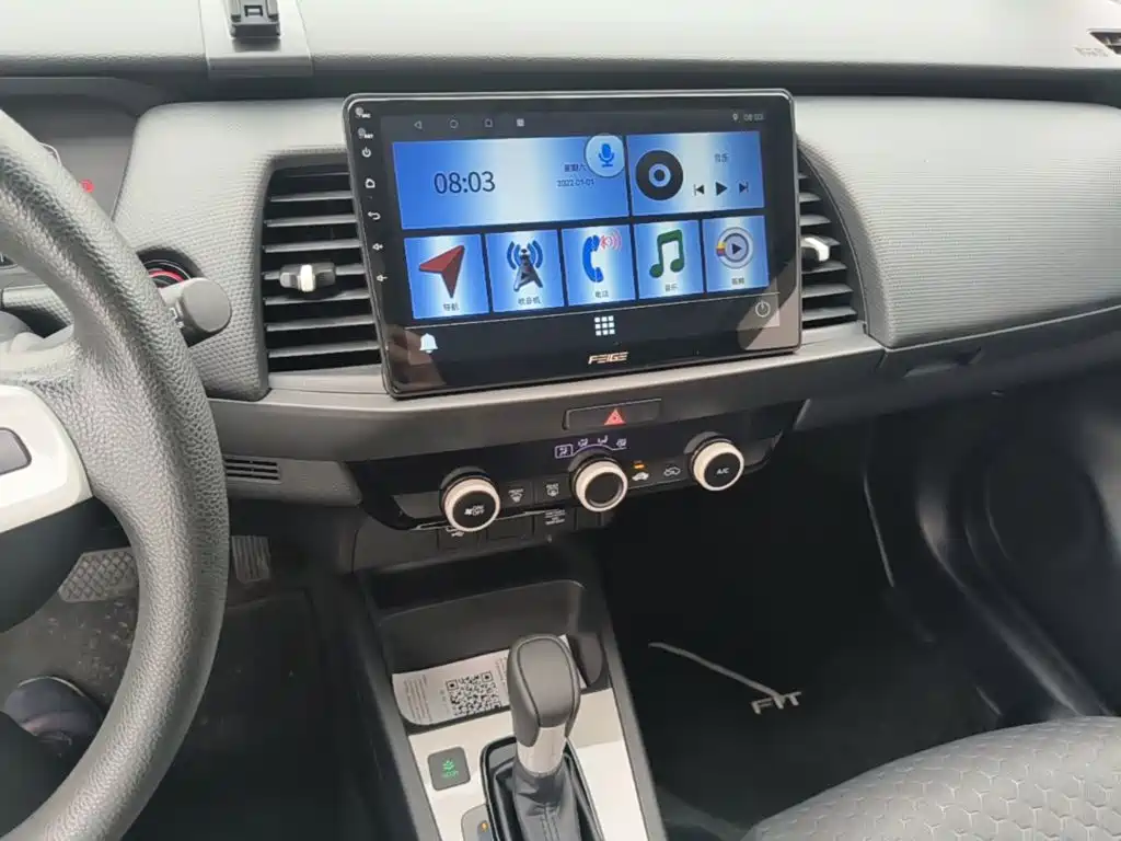 Honda Fit — миниатюра 13