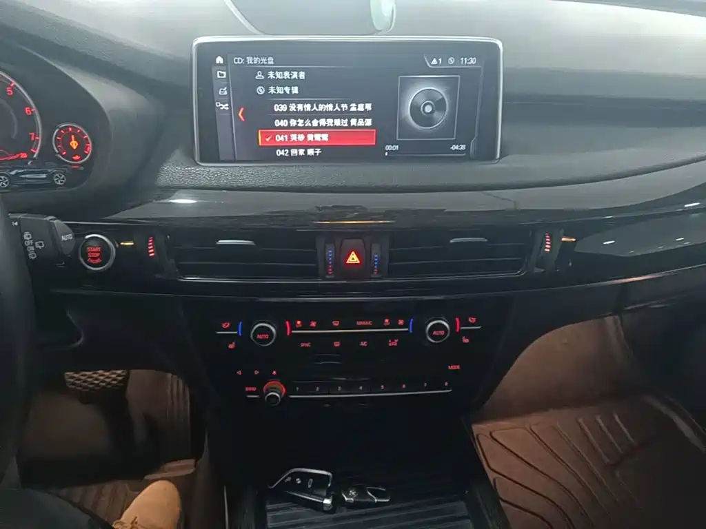 BMW X5 (Import) — миниатюра 13