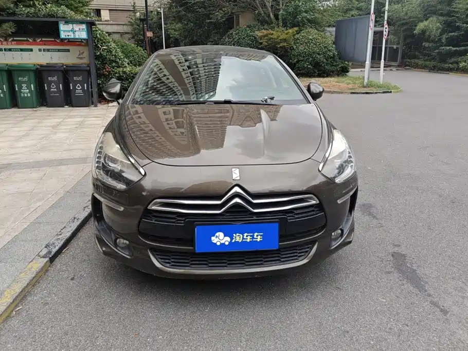 DS DS 5 — миниатюра 2