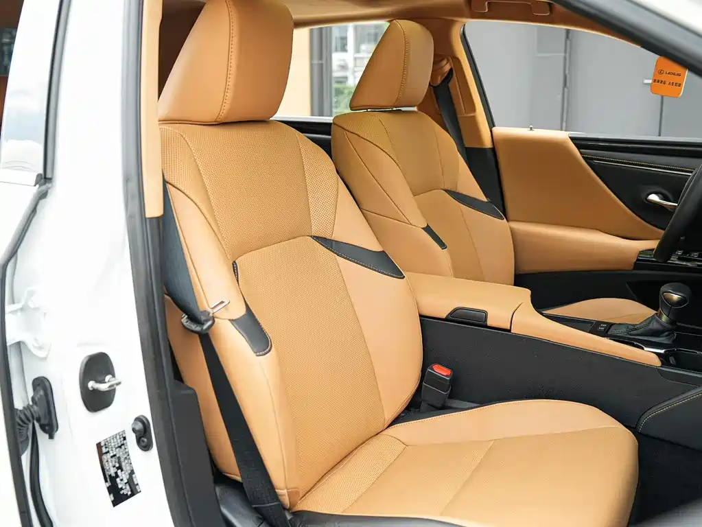 Lexus ES — миниатюра 12