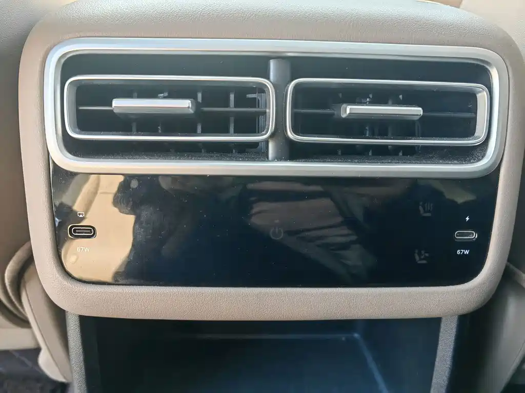 Li Auto Li L6 — миниатюра 26