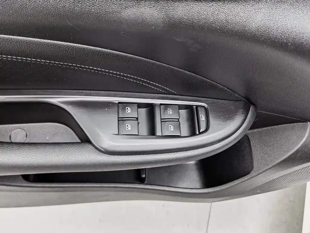 Buick Excelle — миниатюра 9