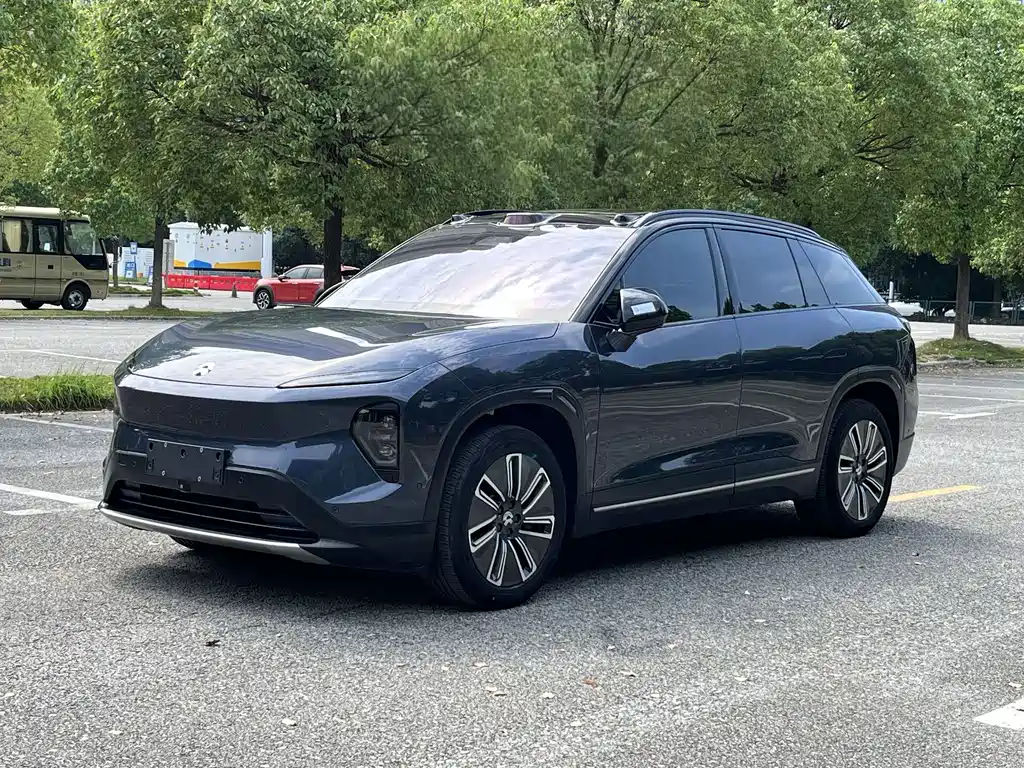 NIO ES7