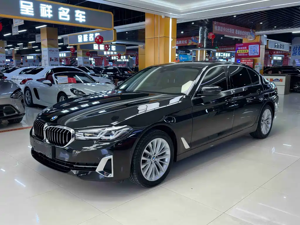 BMW 5 Series 2021