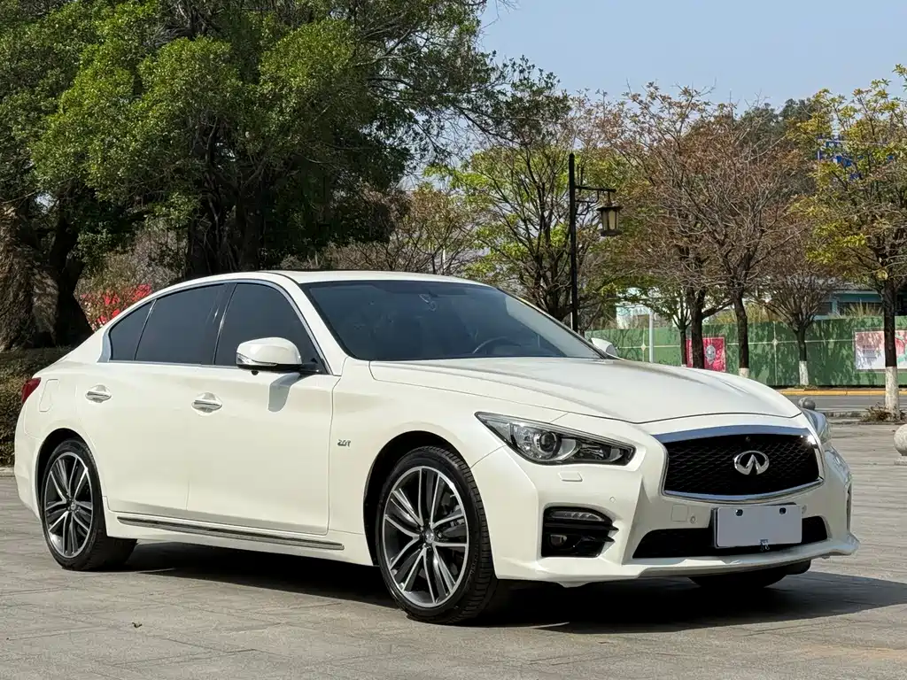 Infiniti Q50L — миниатюра 3