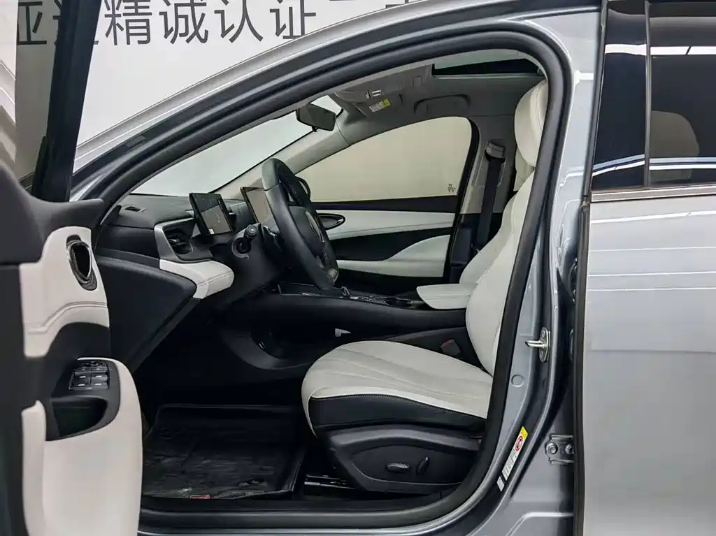BYD Seal 05 DM-i — миниатюра 5