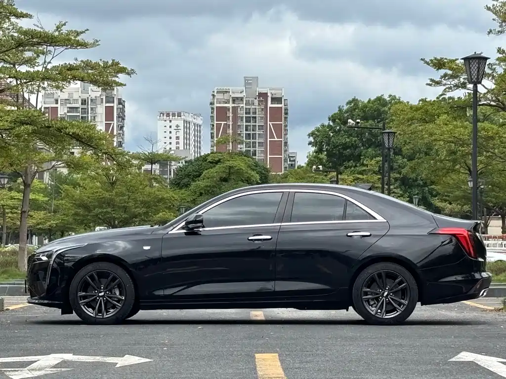 Cadillac CT4 — миниатюра 7