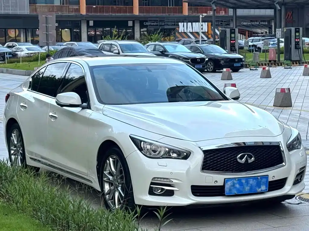 Infiniti Q50L — миниатюра 3