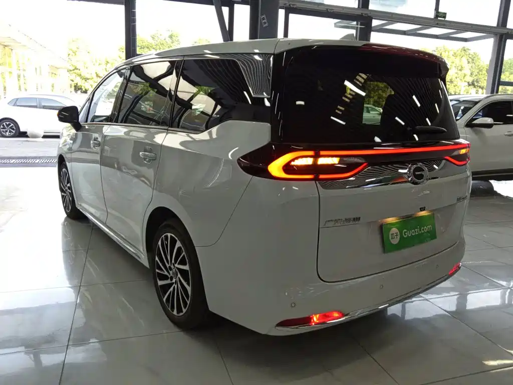GAC Motor Trumpchi M6 — миниатюра 5