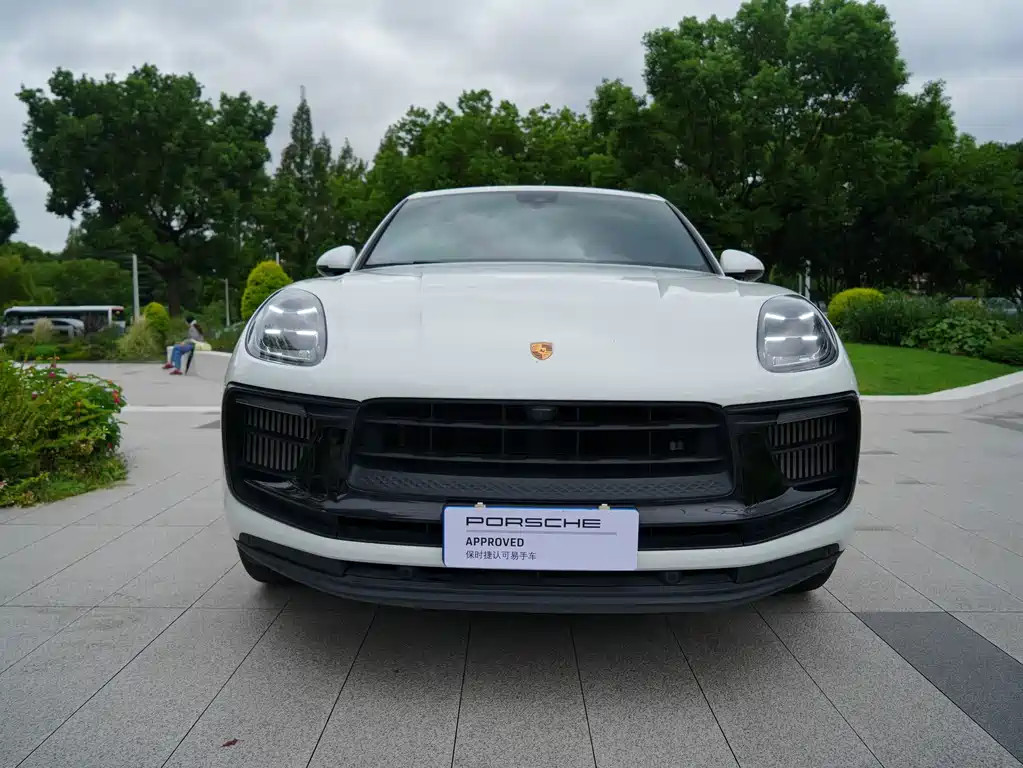 Porsche Macan — миниатюра 2