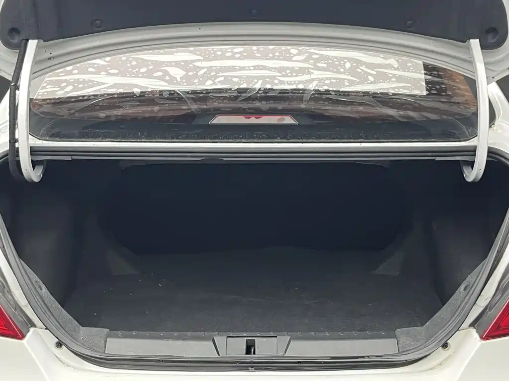 Geely Emgrand — миниатюра 27