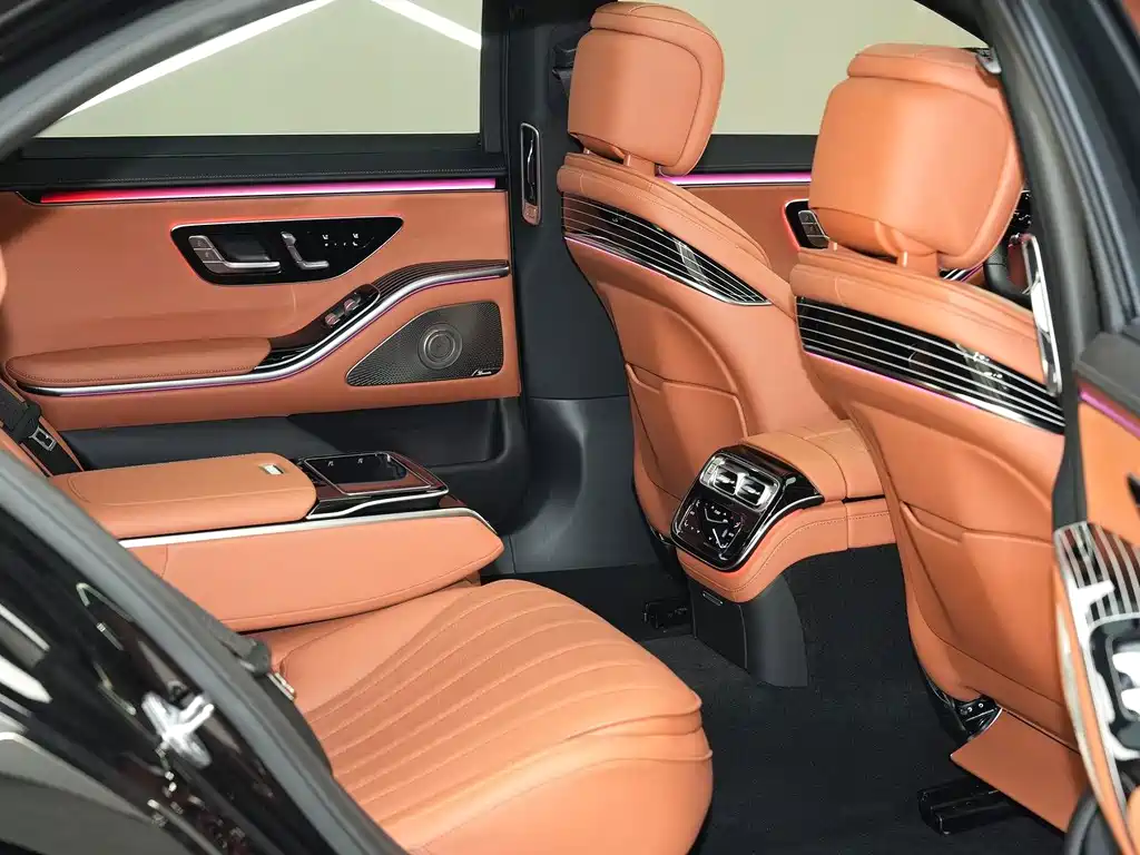 Mercedes-Benz S-Class — миниатюра 26
