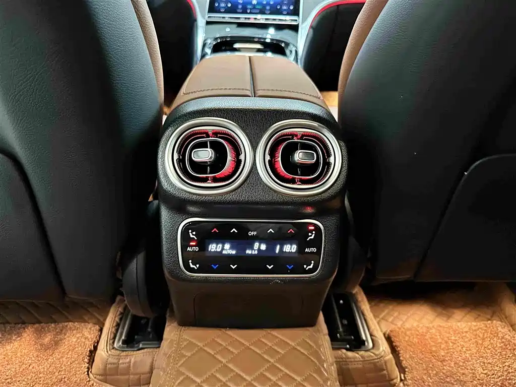 Mercedes-Benz GLC — миниатюра 20