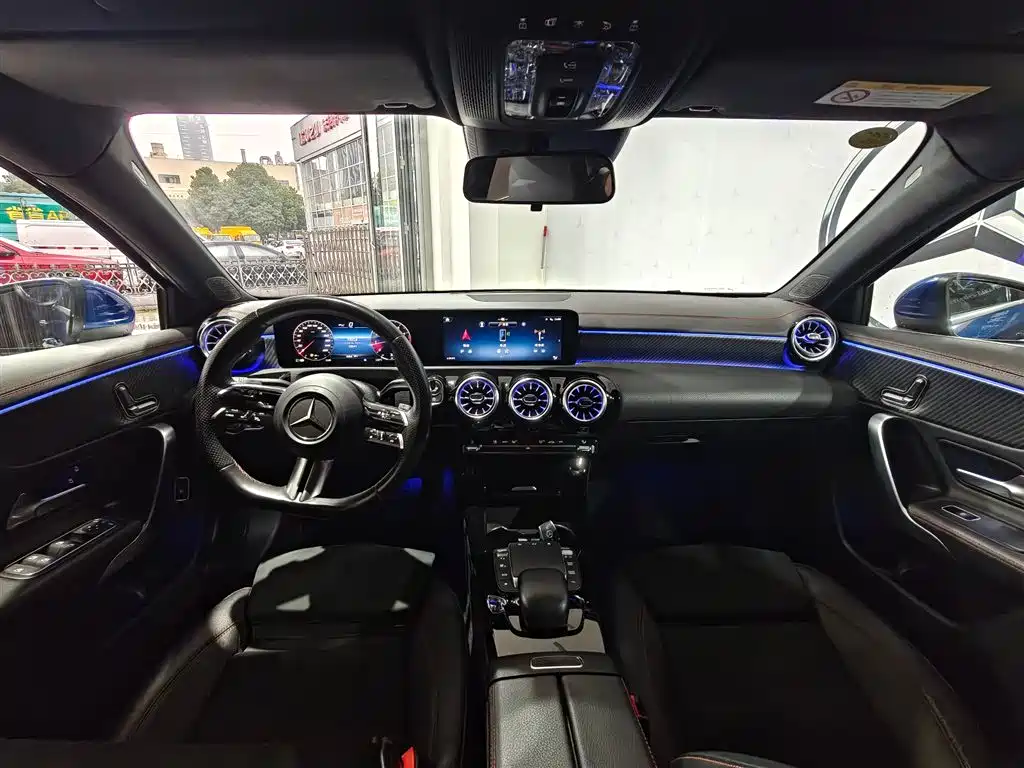 MERCEDES-BENZ A CLASS