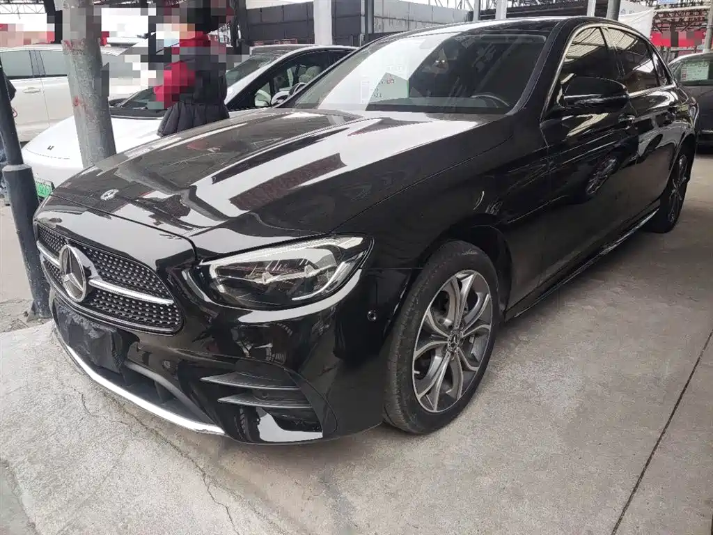 Mercedes-Benz E-Class 2021