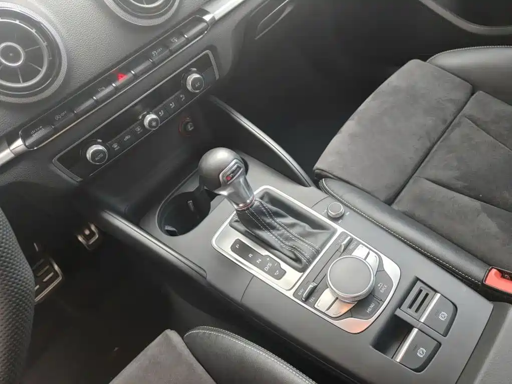 Audi S3 — миниатюра 7
