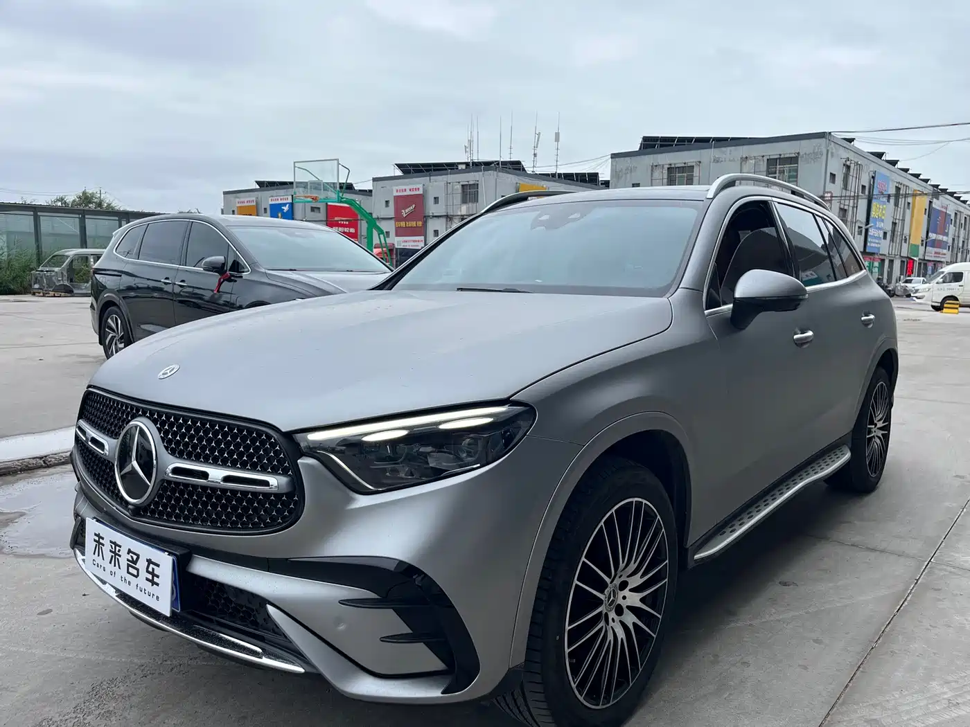 奔驰GLC 2025款 GLC 300 L 4MATIC 豪华型 5座 2024