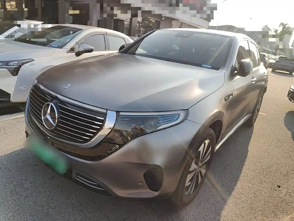 Mercedes-Benz EQC — миниатюра 2