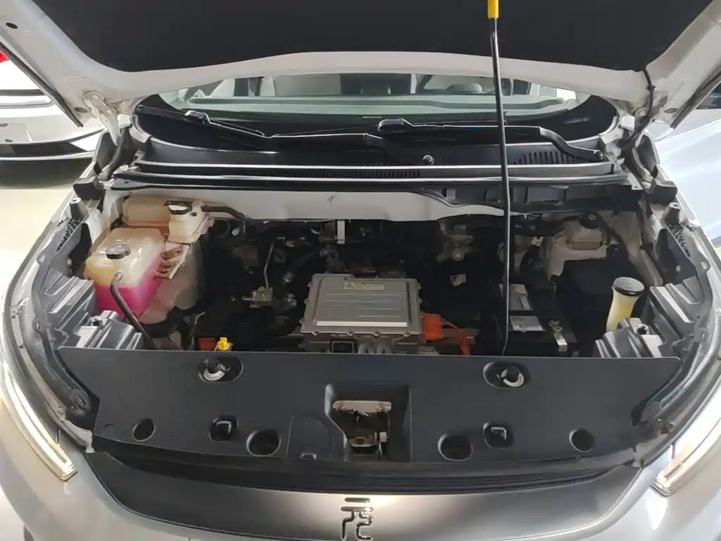 BYD Yuan Pro — миниатюра 20