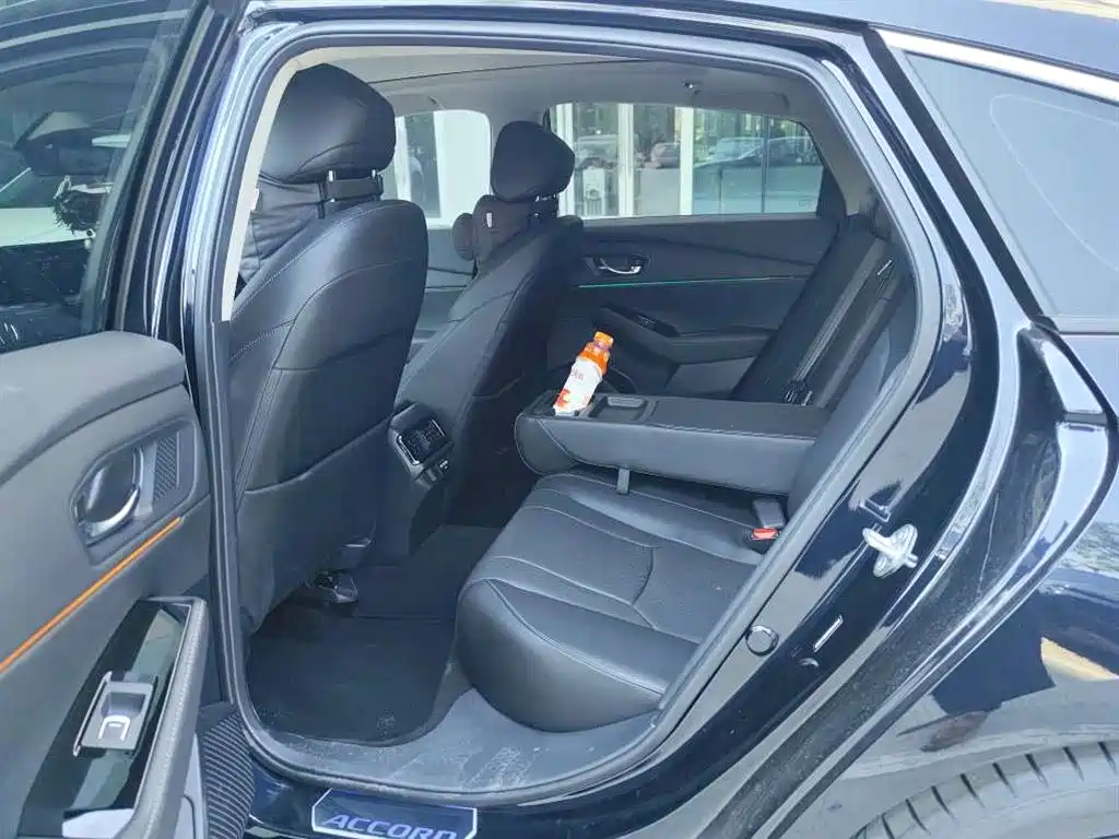Honda Accord New Energy — миниатюра 6