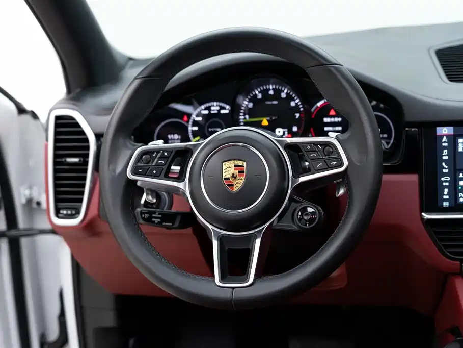 PORSCHE CAYENNE NEW ENERGY