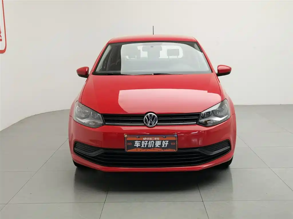 Volkswagen Polo 2014 1.4L MT