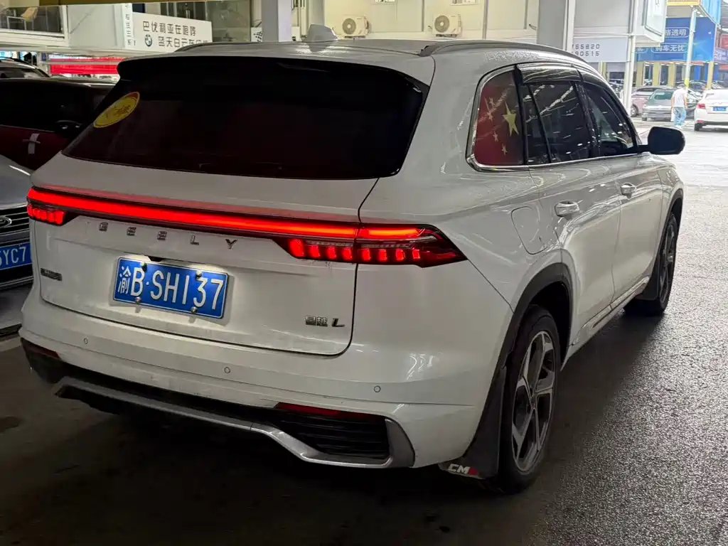 Geely Xingyue L — миниатюра 11