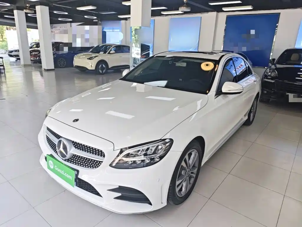 Mercedes-Benz C-Class — миниатюра 2