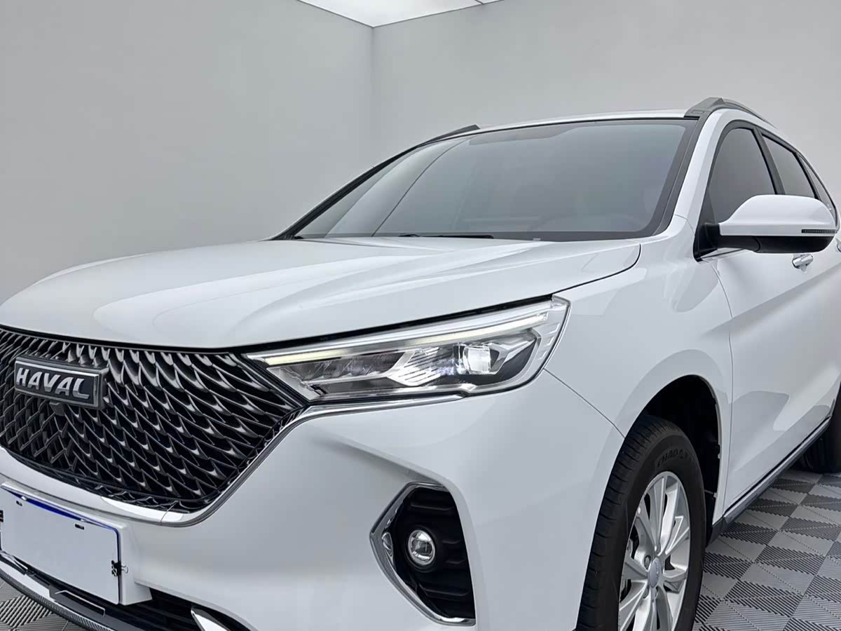 Haval Haval M6 1.5 л 2022 г. Белый, пробег 4000 км