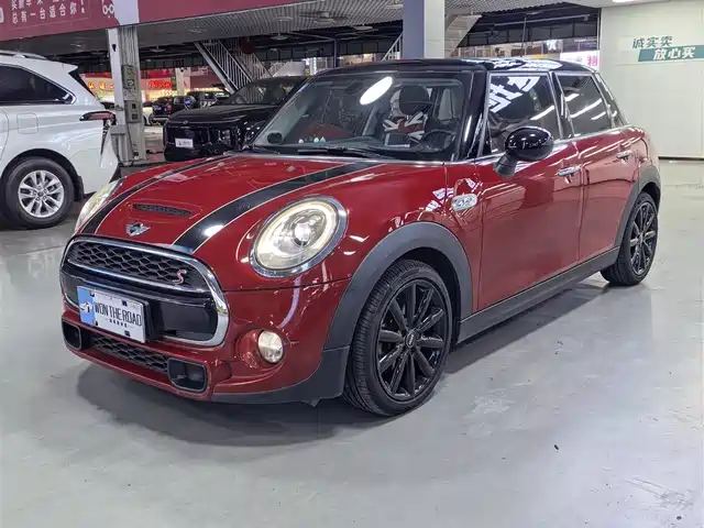 MINI  2017