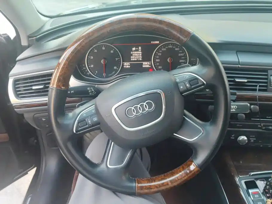 Audi A6L — миниатюра 15