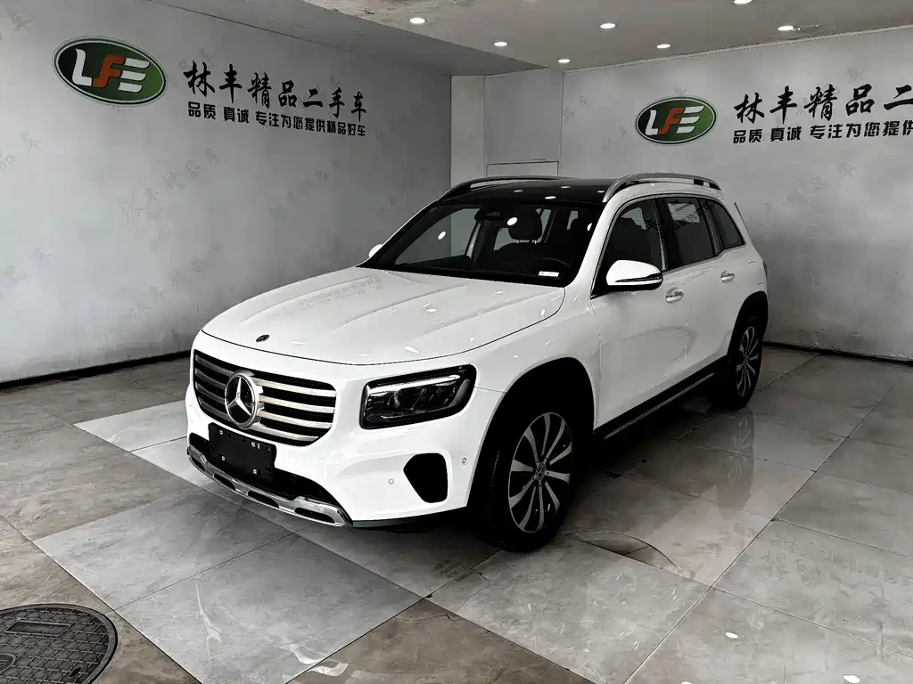 Mercedes-Benz GLB 2025