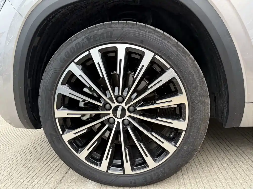 GEELY AUTOMOBILE XINGYUE L