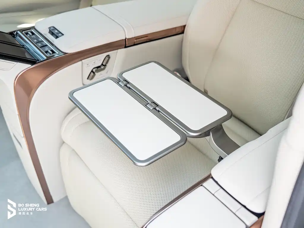 Lexus LM — фотографии объявления, Фото 43