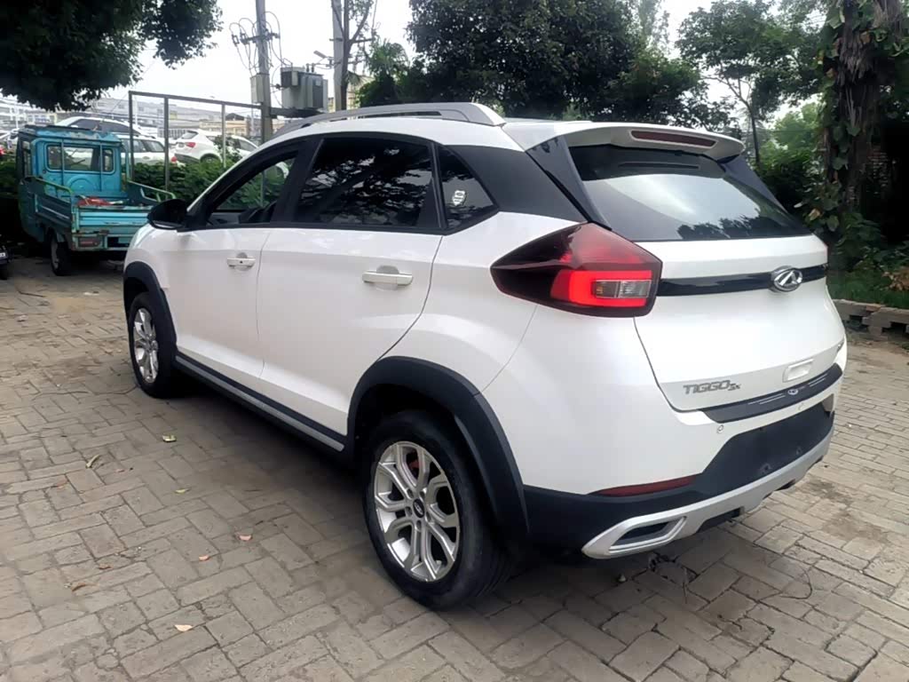 CHERY Tiggo 3x 1.5 л 2021 г. Белый, пробег 35200 км