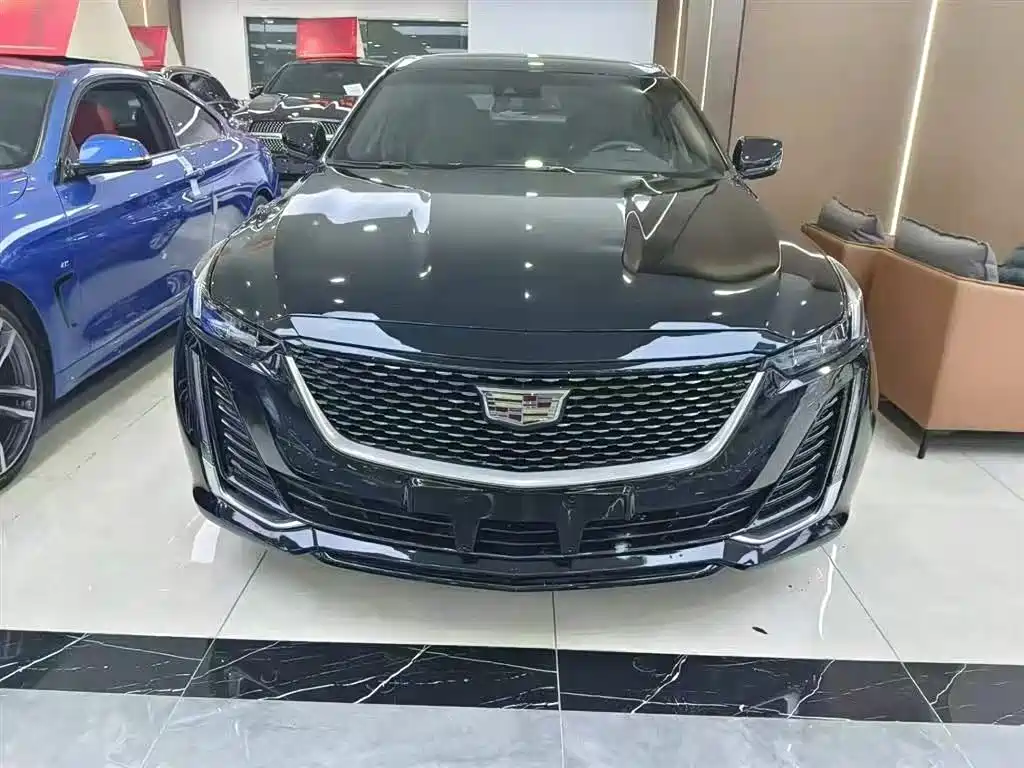 Cadillac CT5 — миниатюра 2