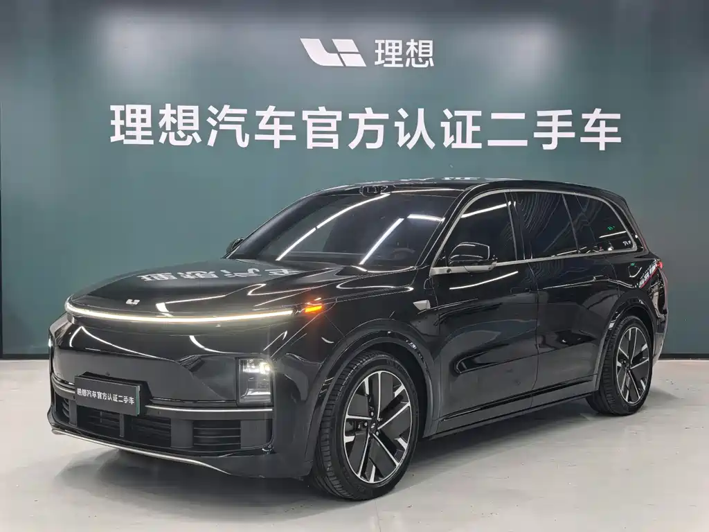 Li Auto Li L9 2025