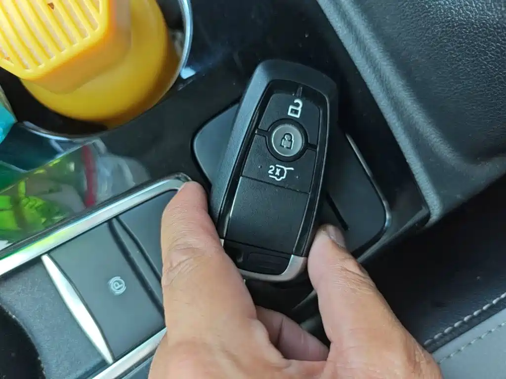 Ford Escape — миниатюра 9