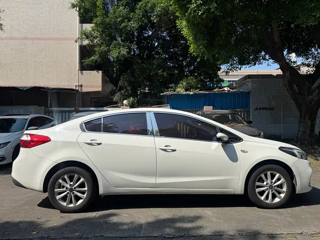 Kia K3 — миниатюра 11