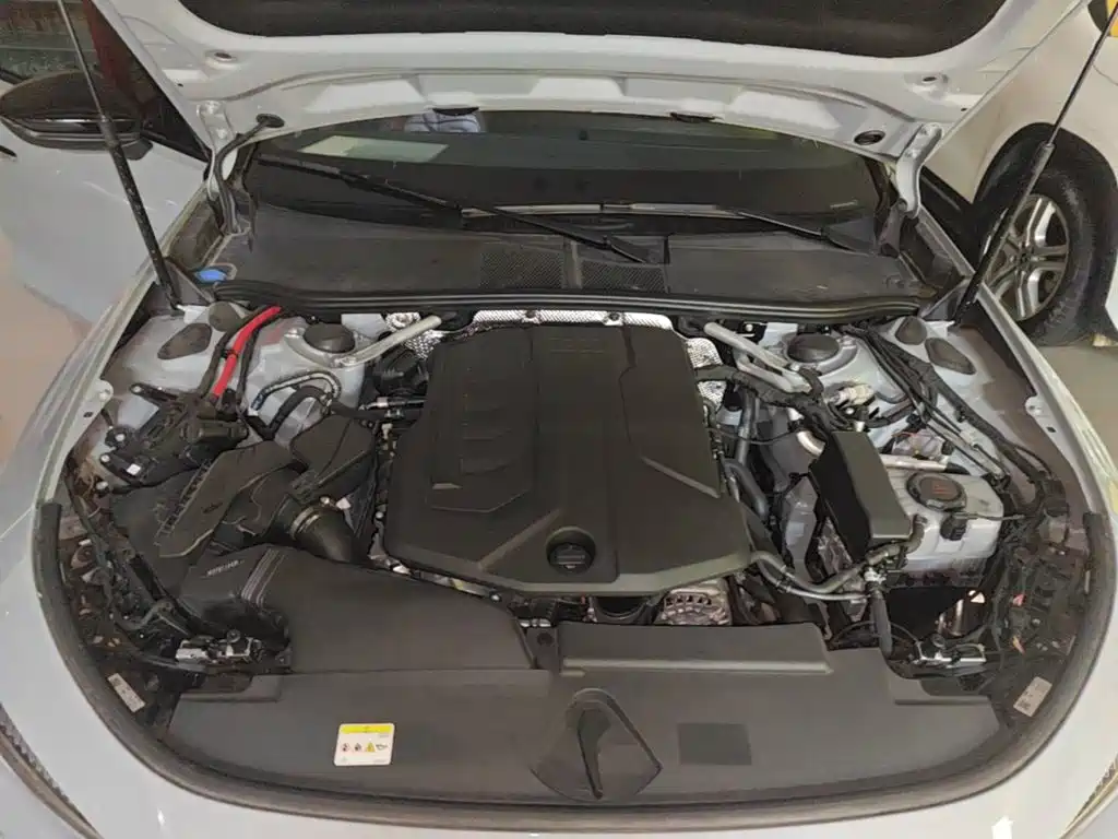 Audi Audi A5L — миниатюра 20