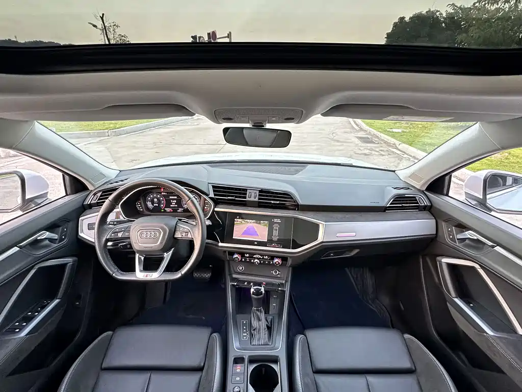 Audi Q3 Sportback — миниатюра 16