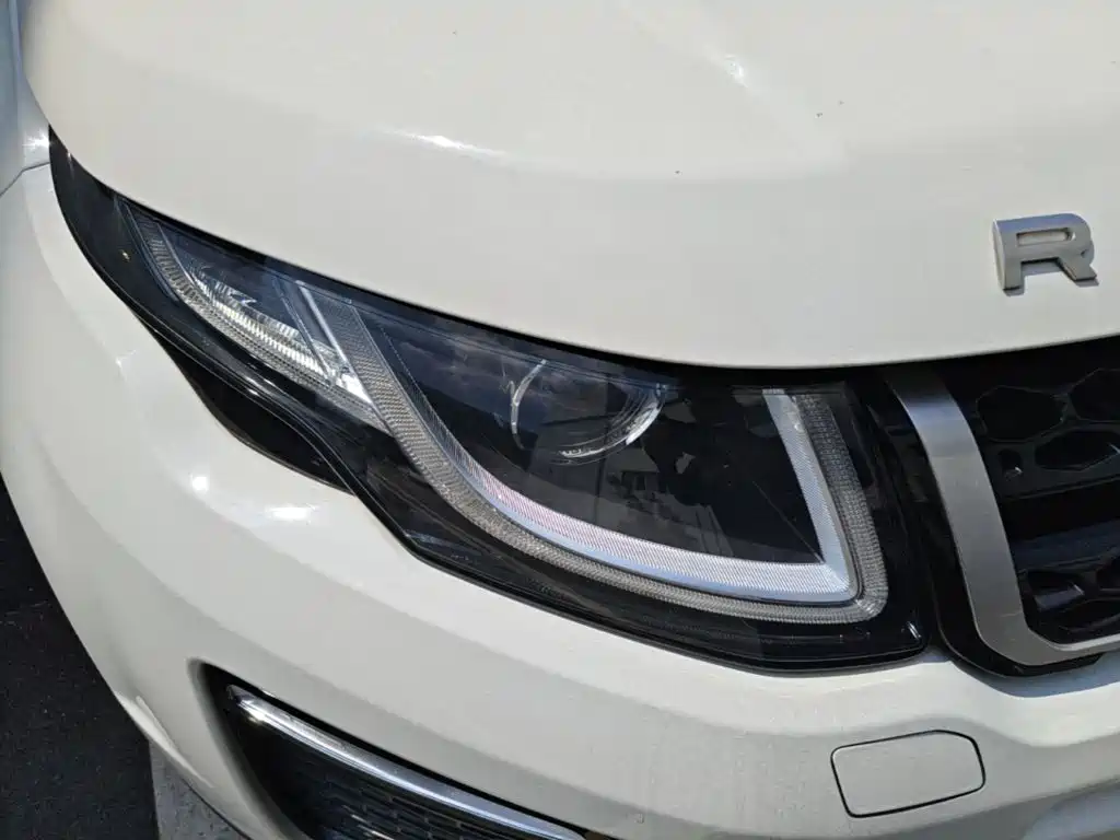 Land Rover Evoque — миниатюра 11
