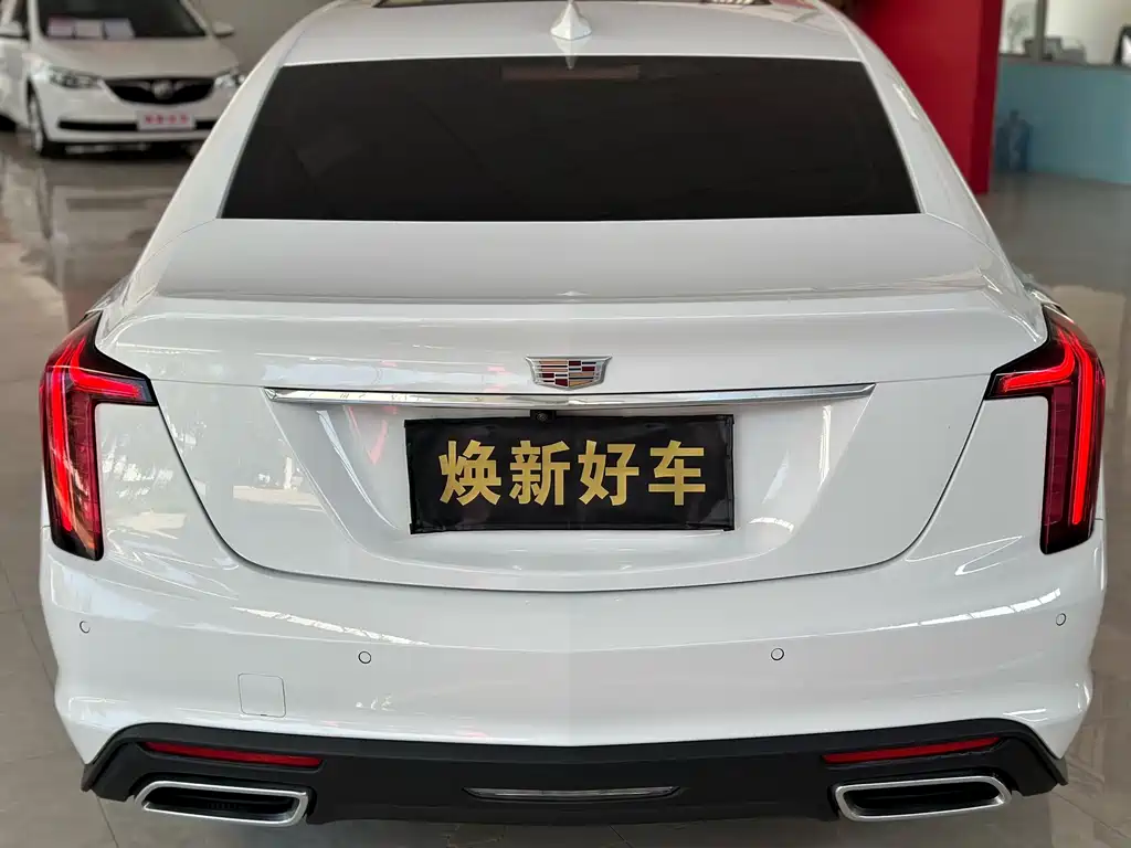 Cadillac CT5 — миниатюра 4