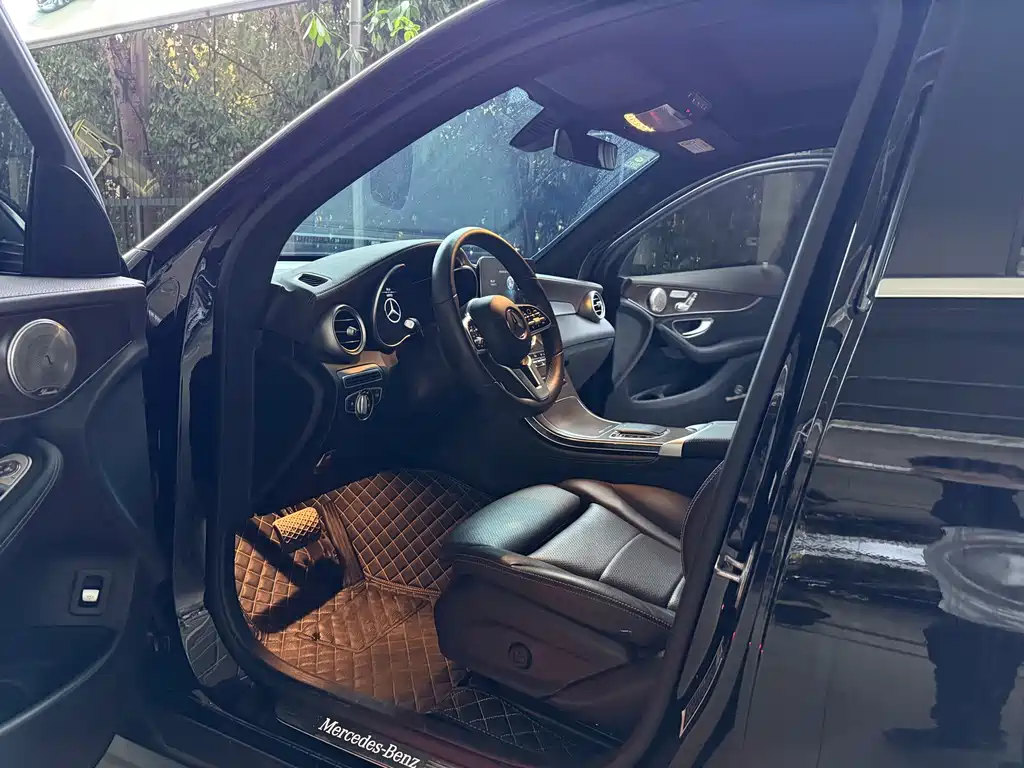 Mercedes-Benz GLC — миниатюра 5