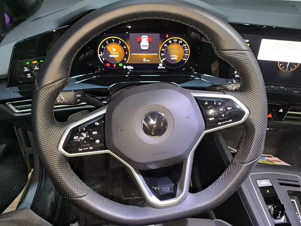 Volkswagen Golf — миниатюра 6